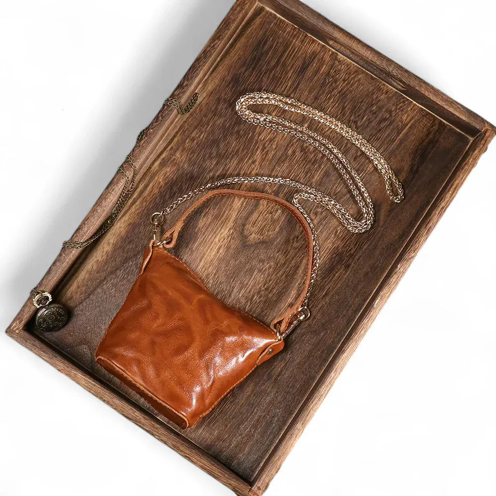 Sac seau a chaîne doré