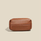 Sac seau arrangé en cuir vegan