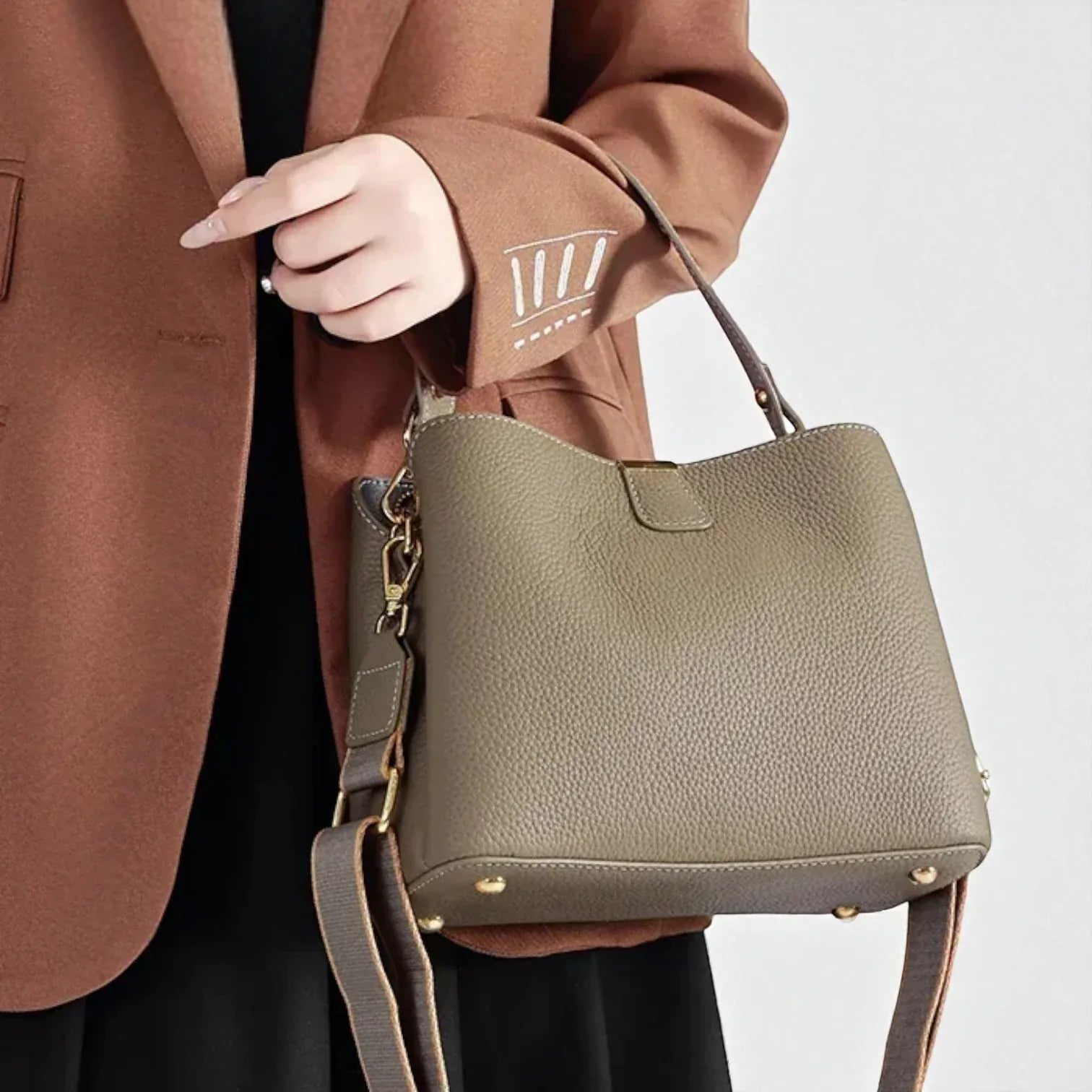 Sac seau cuir grainé