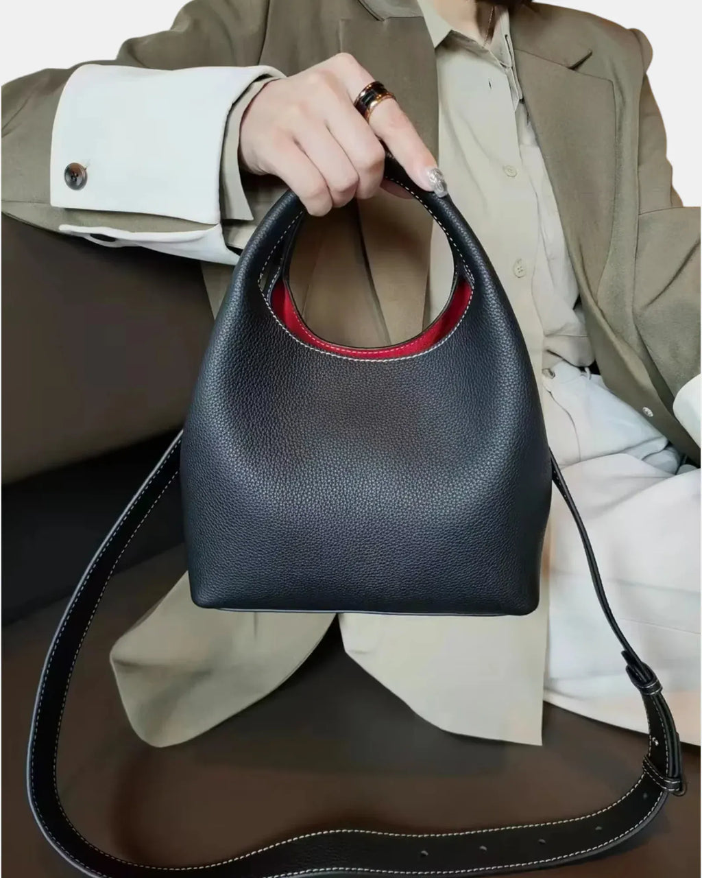 Sac seau cuir rabat arrondi