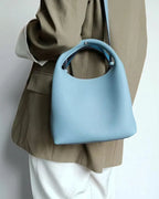 Sac seau cuir rabat arrondi