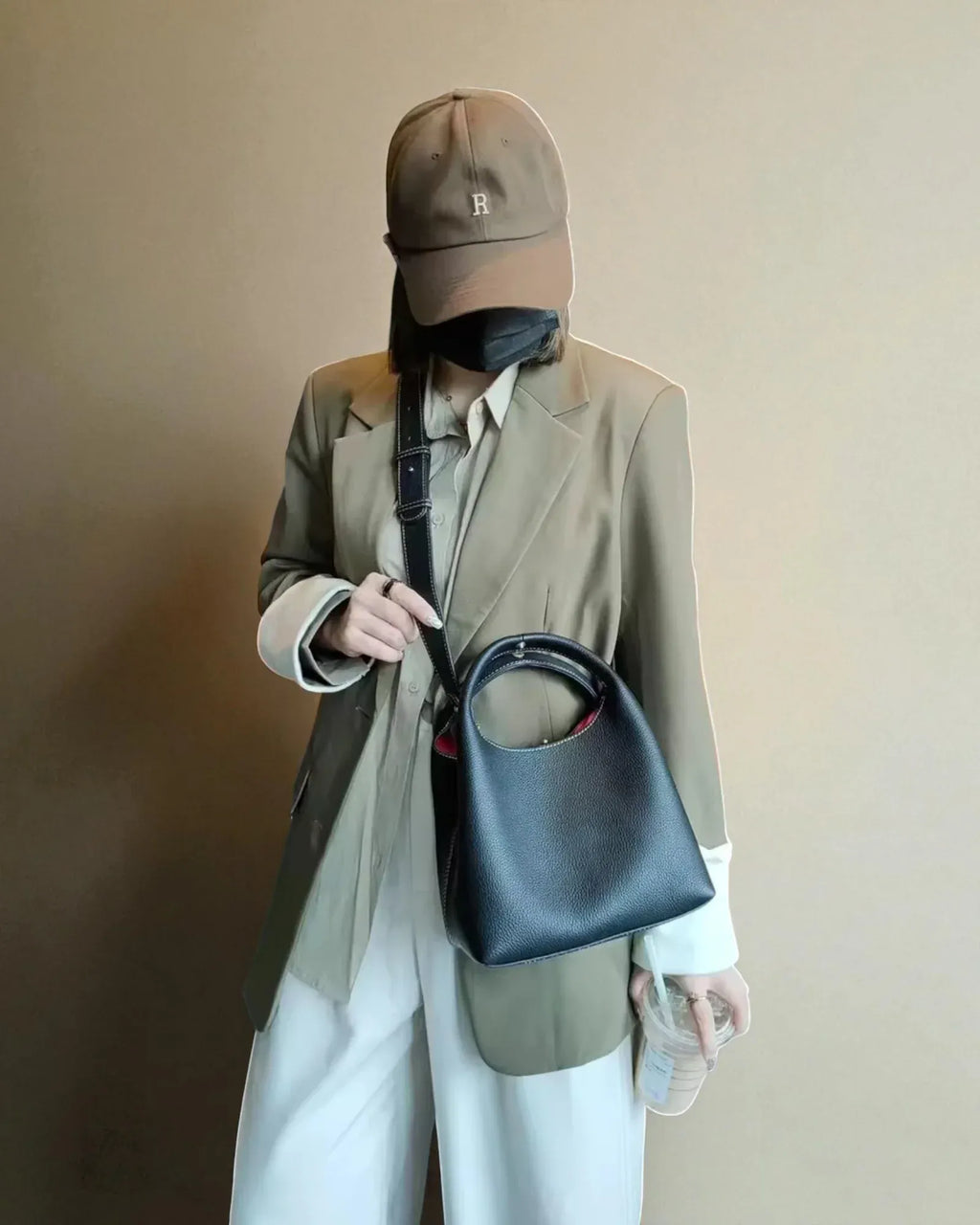 Sac seau cuir rabat arrondi