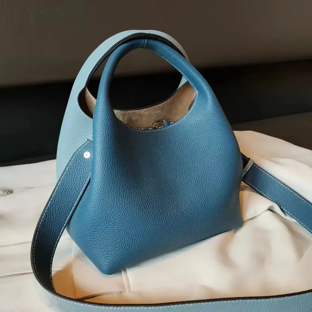Sac seau cuir rabat arrondi Bleu