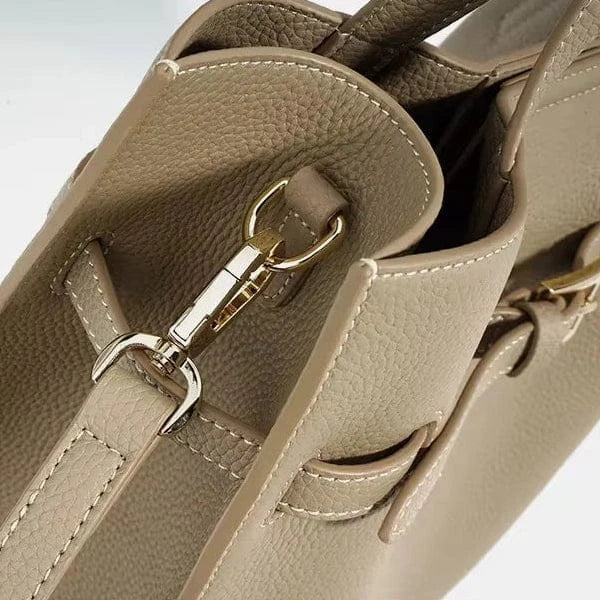 Sac seau cuir verni cognac