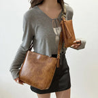 Sac seau cuir vieilli