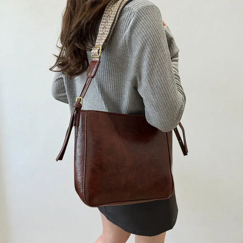 Sac seau cuir vieilli Café