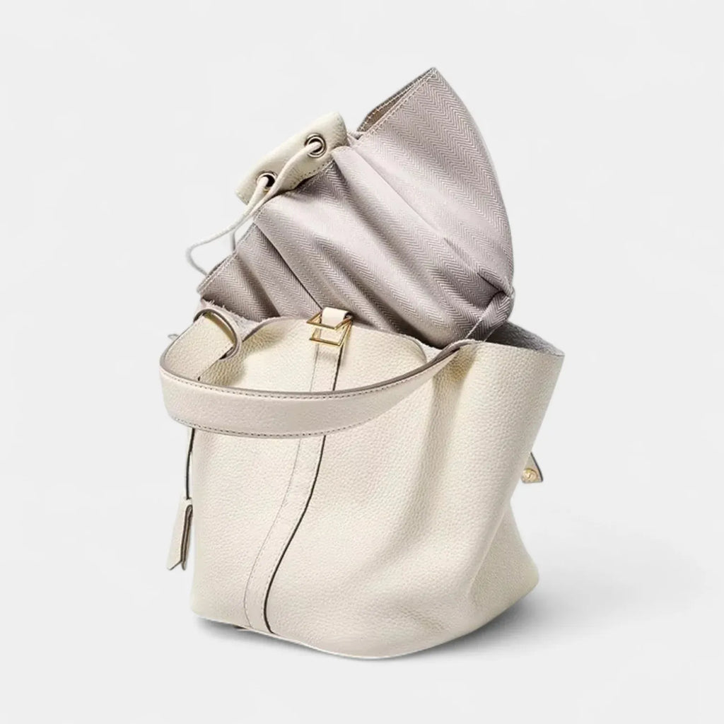 Sac seau en cuir lock in