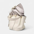 Sac seau en cuir lock in