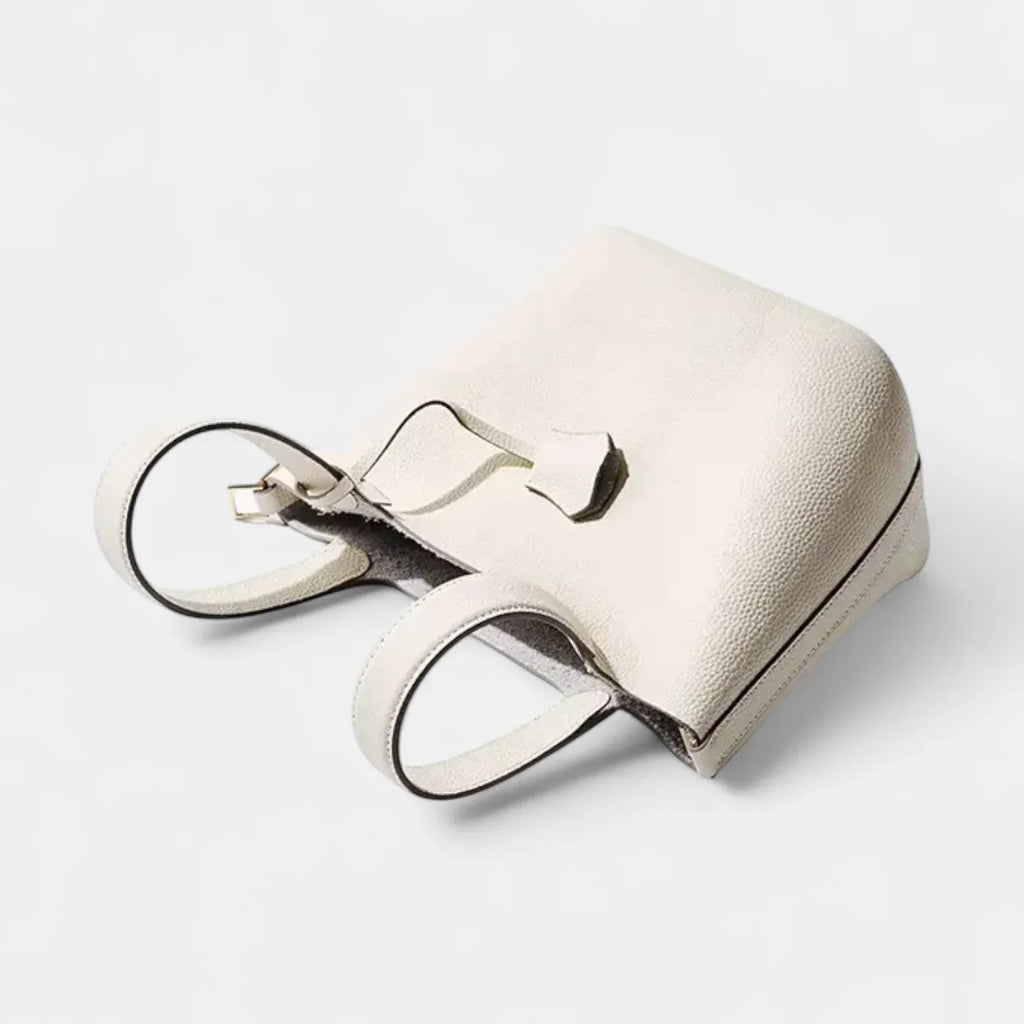 Sac seau en cuir lock in