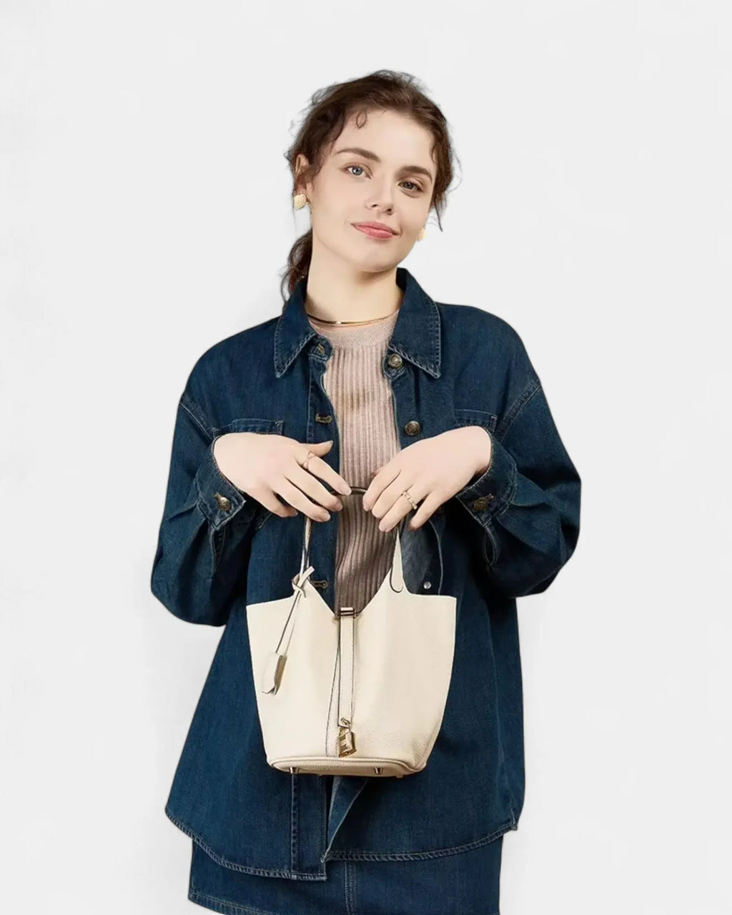 Sac seau en cuir lock in