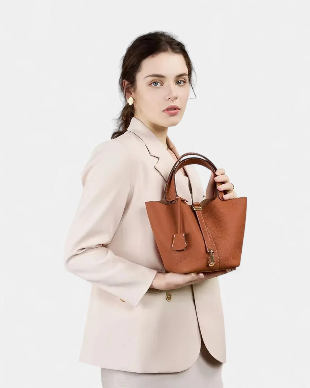 Sac seau en cuir lock in