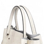 Sac seau en cuir structuré