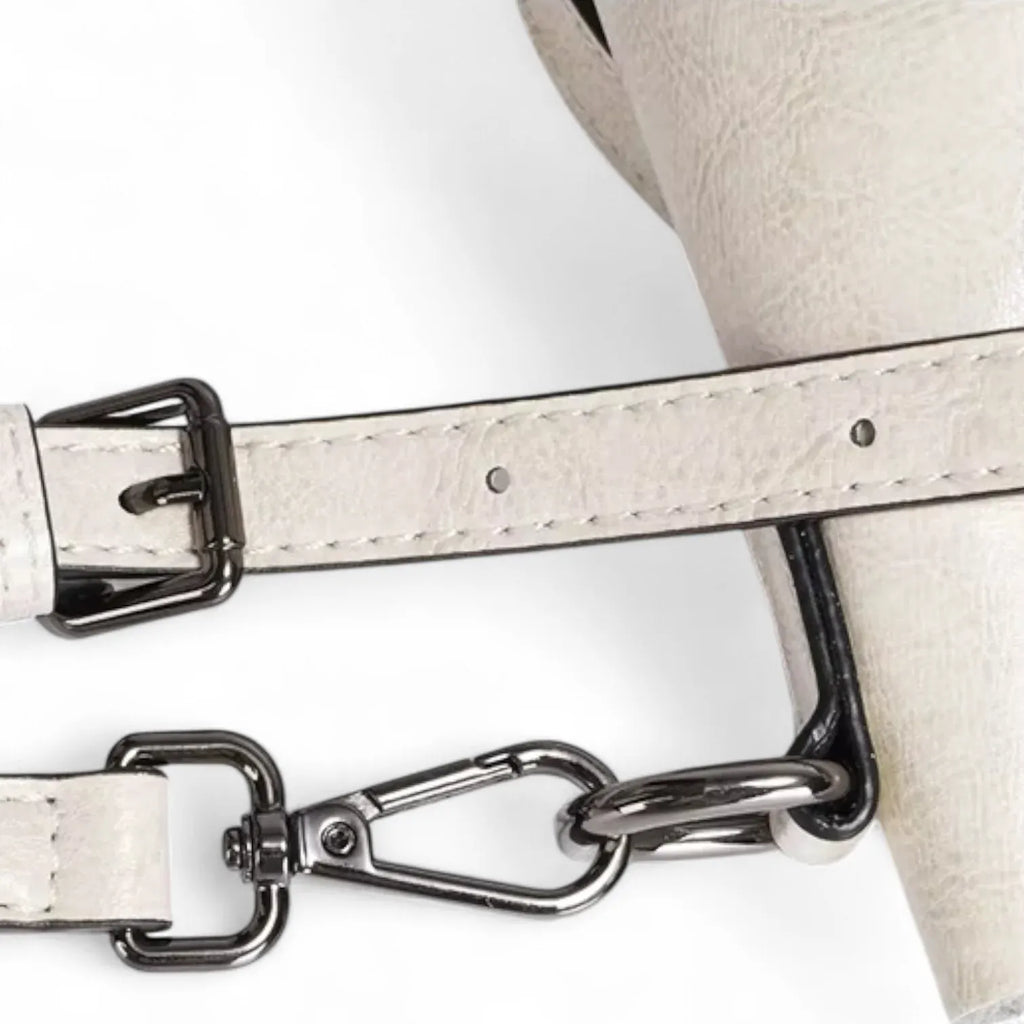 Sac seau en cuir structuré