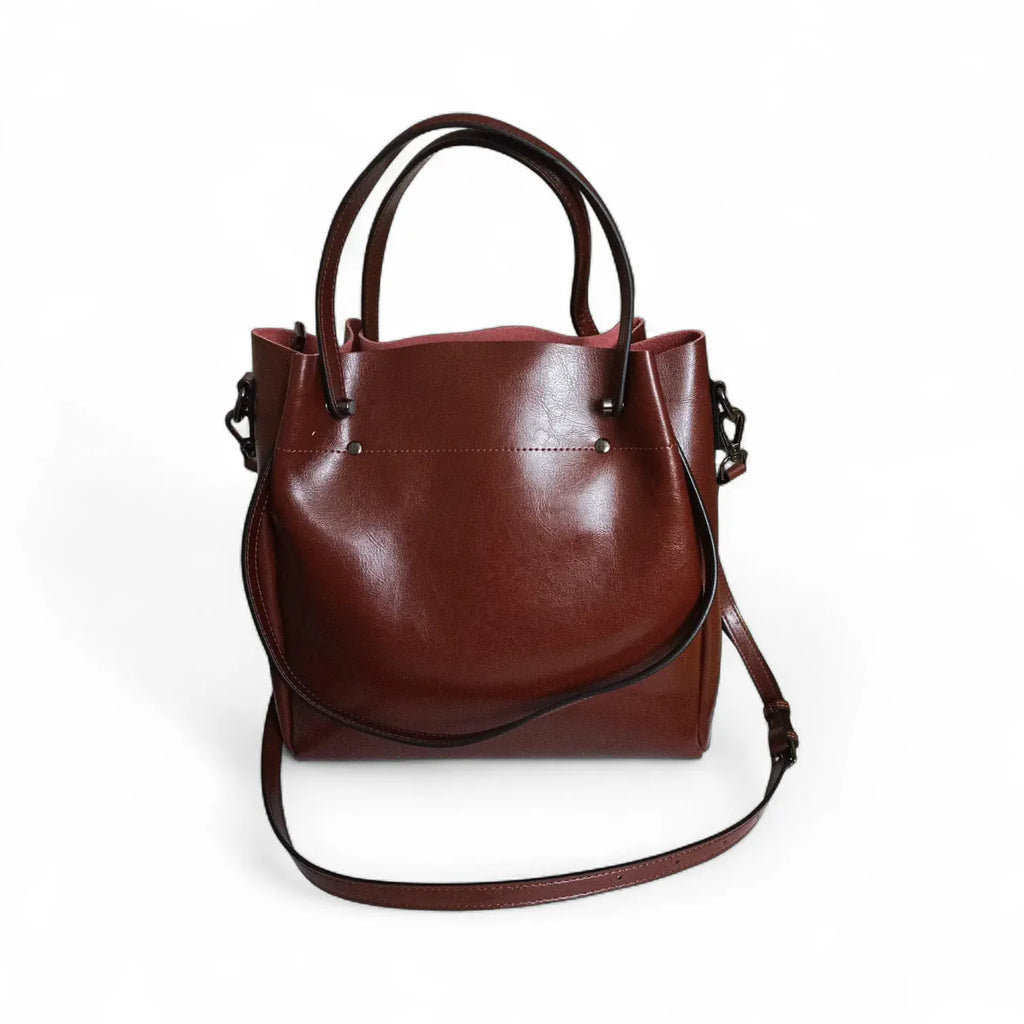 Sac seau en cuir structuré