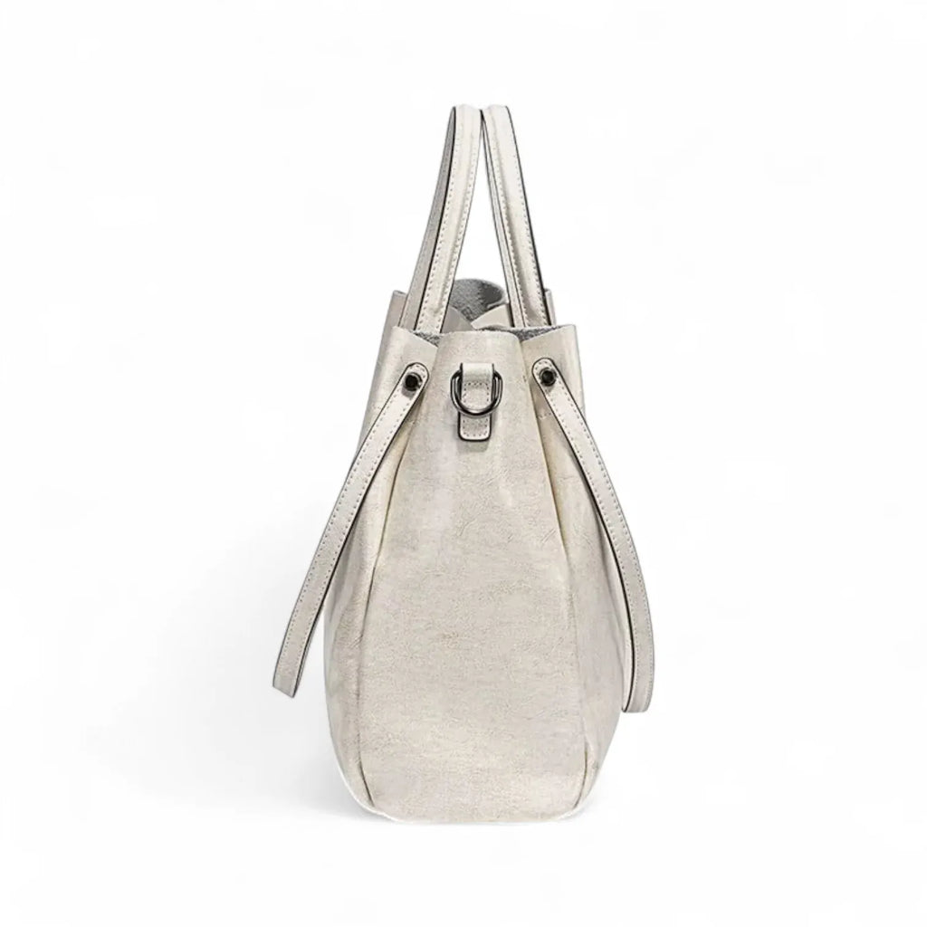 Sac seau en cuir structuré