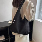 Sac seau en velours souple