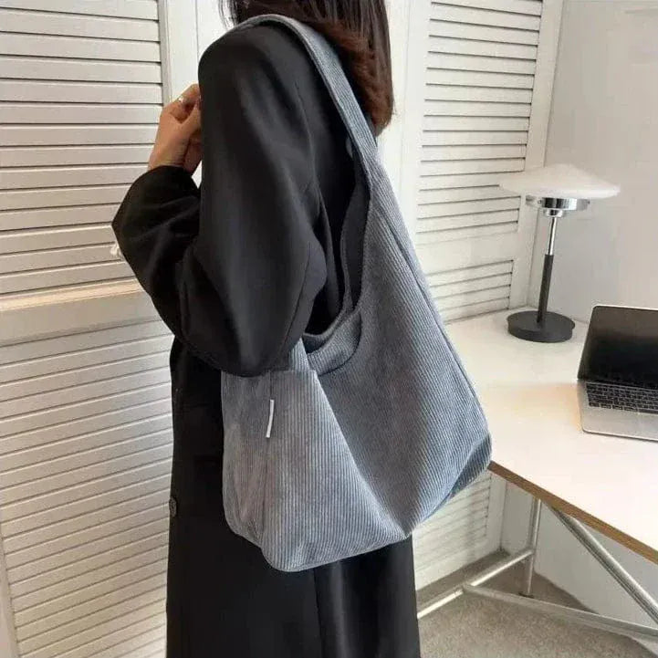 Sac seau en velours souple