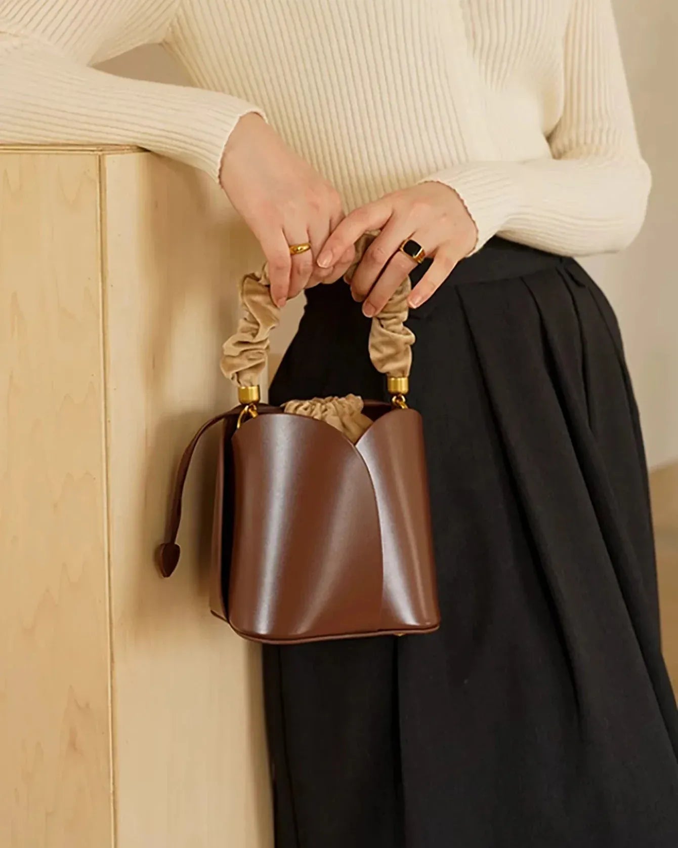 Sac seau pétale similicuir