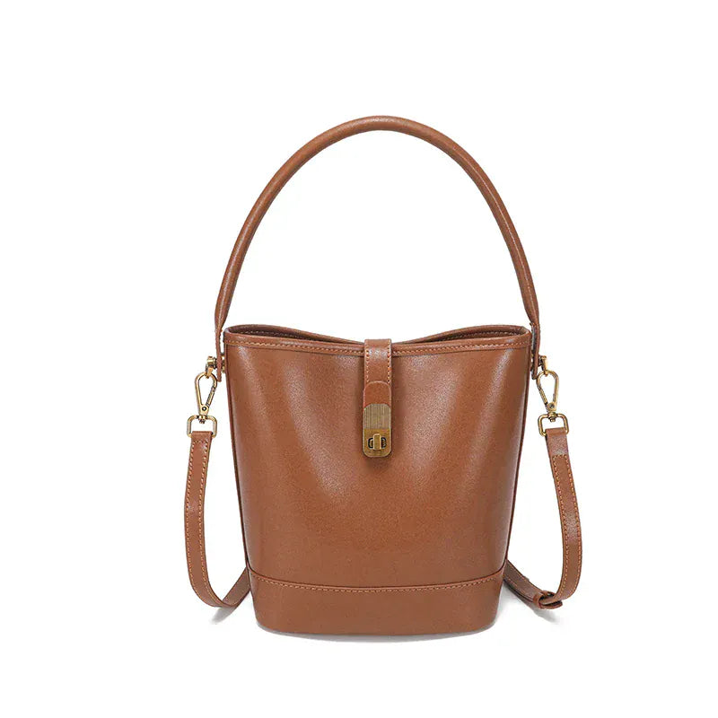 Sac seau plat en cuir Marron / 24x8x15cm