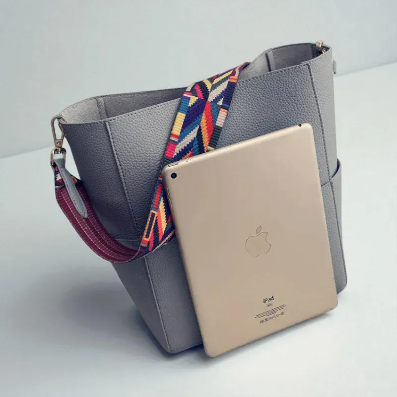 Sac seau similicuir argenté Gris