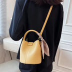 Sac seau similicuir lotus