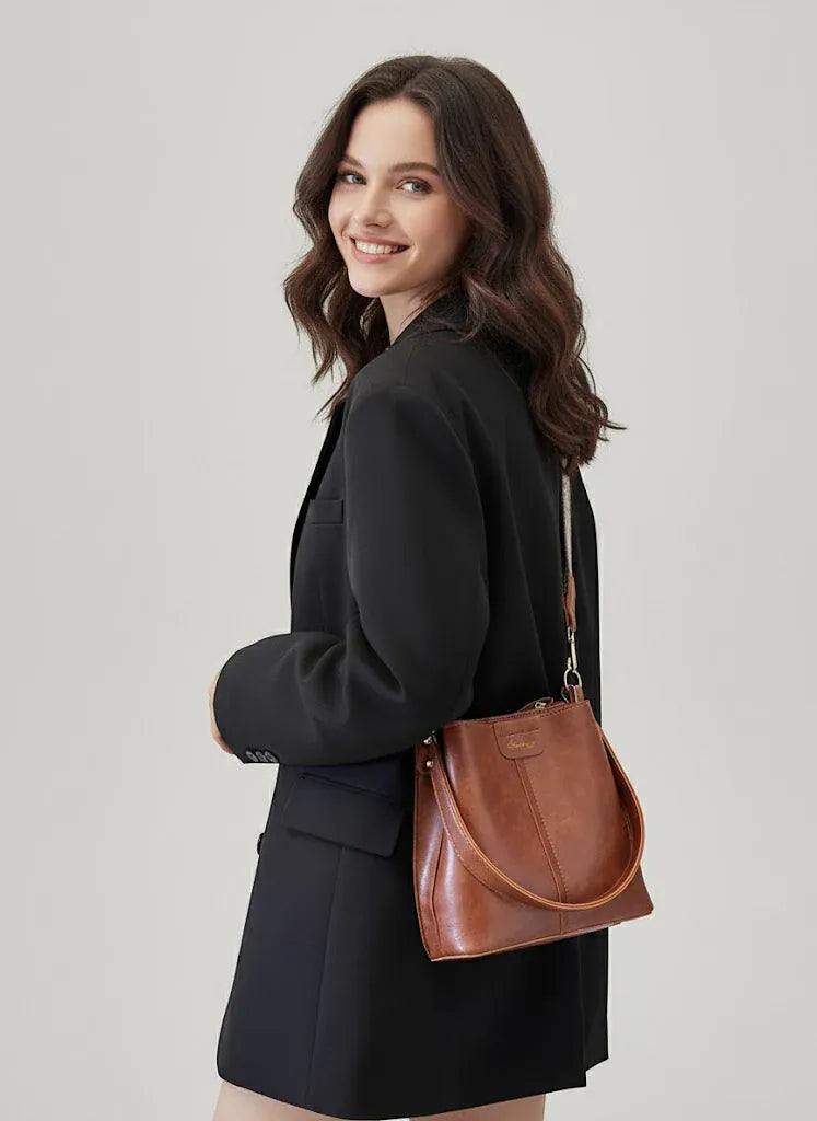 Sac seau similicuir lustré