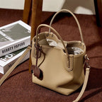 Sac seau souple cuir glands